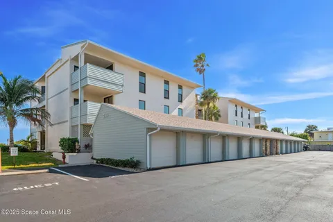 $745,000 | 700 Wave Crest Avenue, Unit 301, Indialantic, FL 32903