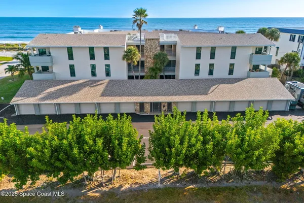 $745,000 | 700 Wave Crest Avenue, Unit 301, Indialantic, FL 32903