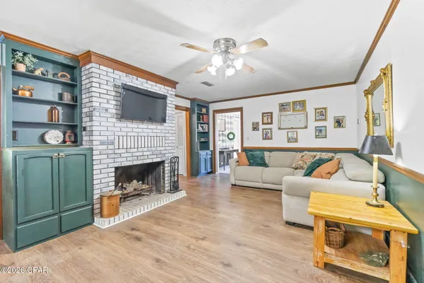 $399,999 | 656 4th Street, Chipley, FL 32428