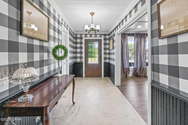 $399,999 | 656 4th Street, Chipley, FL 32428