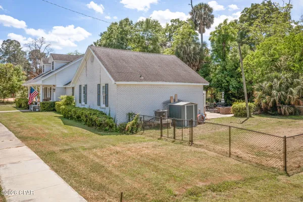 $399,999 | 656 4th Street, Chipley, FL 32428