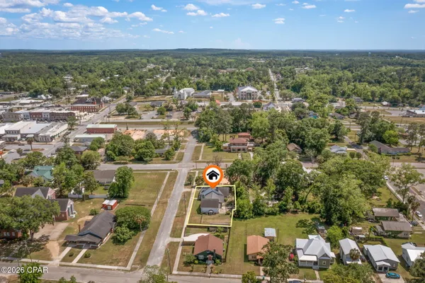 $399,999 | 656 4th Street, Chipley, FL 32428