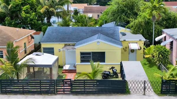 $595,000 | 1042 Northwest 76th Street, Miami, FL 33150
