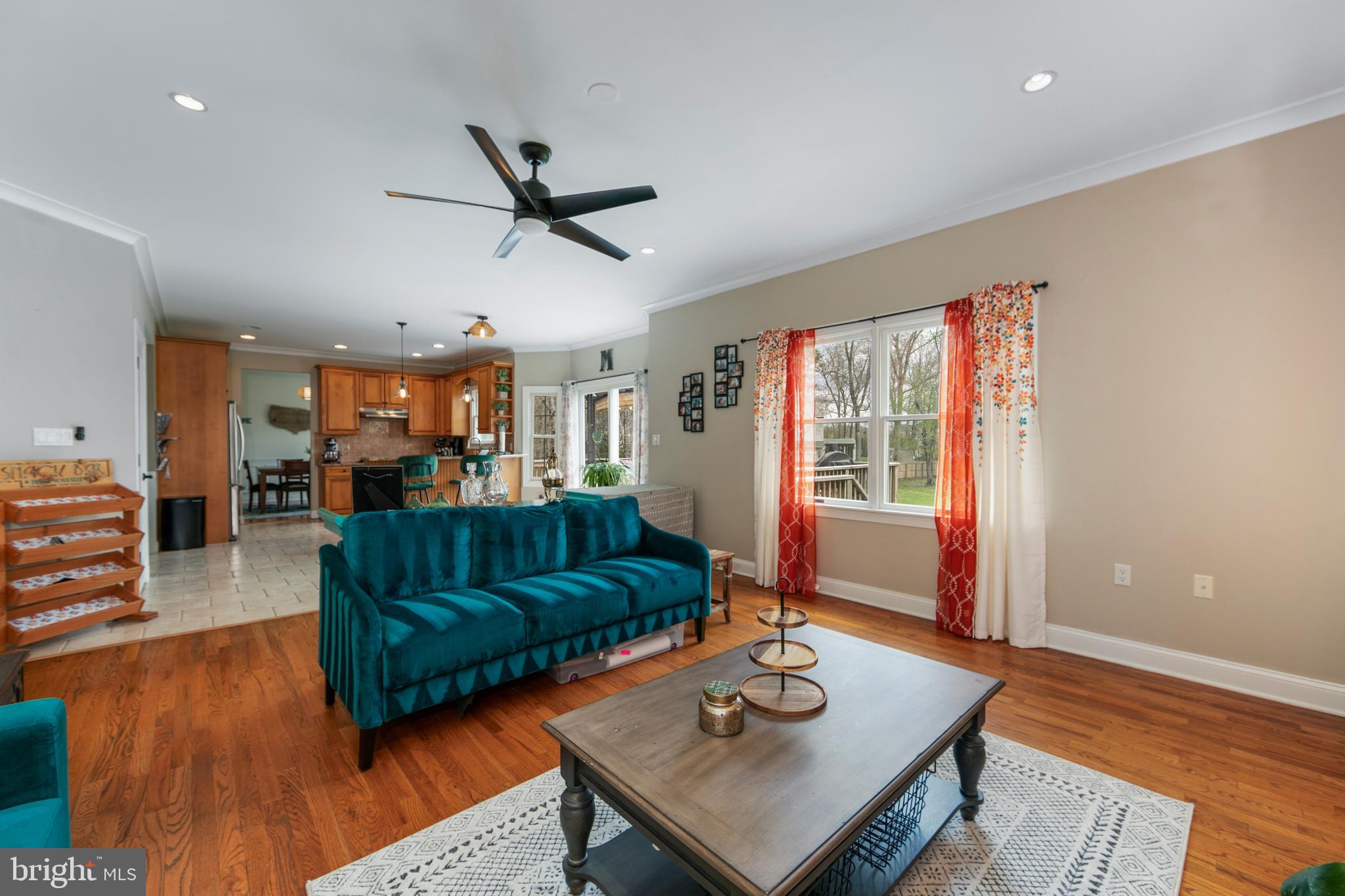 173 West Pleasant Grove Road Jackson, NJ 08527 - Photo 17 of 47 a living room with furniture and a window