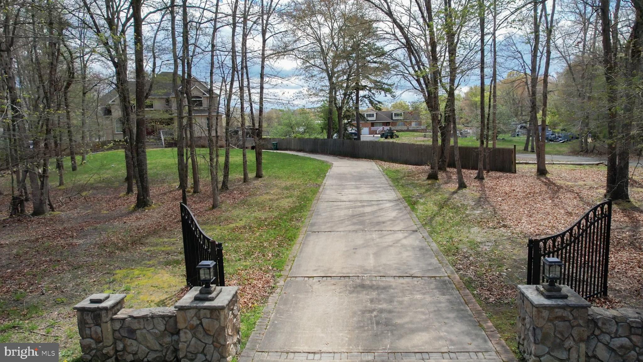 173 West Pleasant Grove Road Jackson, NJ 08527 - Photo 2 of 47 not sure