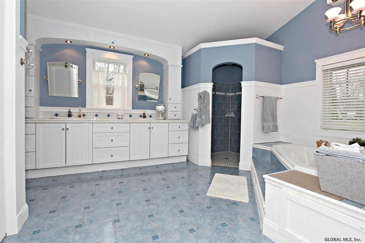 482 Watervliet Shaker Road Colonie, NY 12110 - Photo 5 of 25 Photo 5