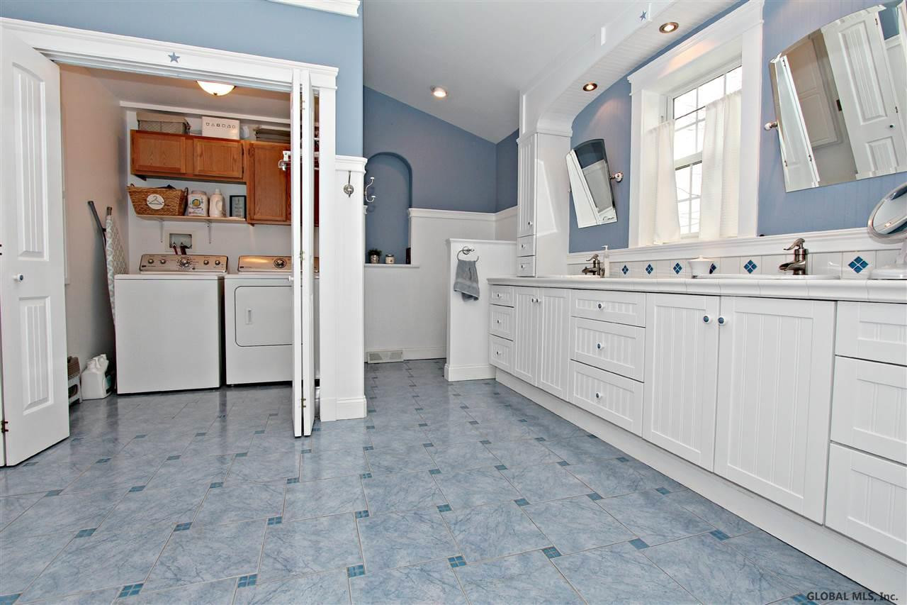 482 Watervliet Shaker Road Colonie, NY 12110 - Photo 6 of 25 Photo 6