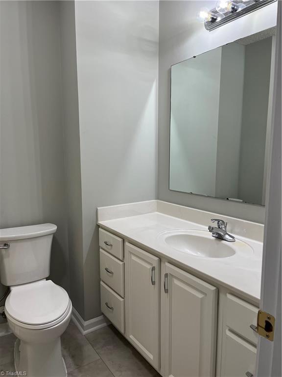 4740 Beckel Road Winston-Salem, NC 27127 - Photo 16 of 33 Hall Bath