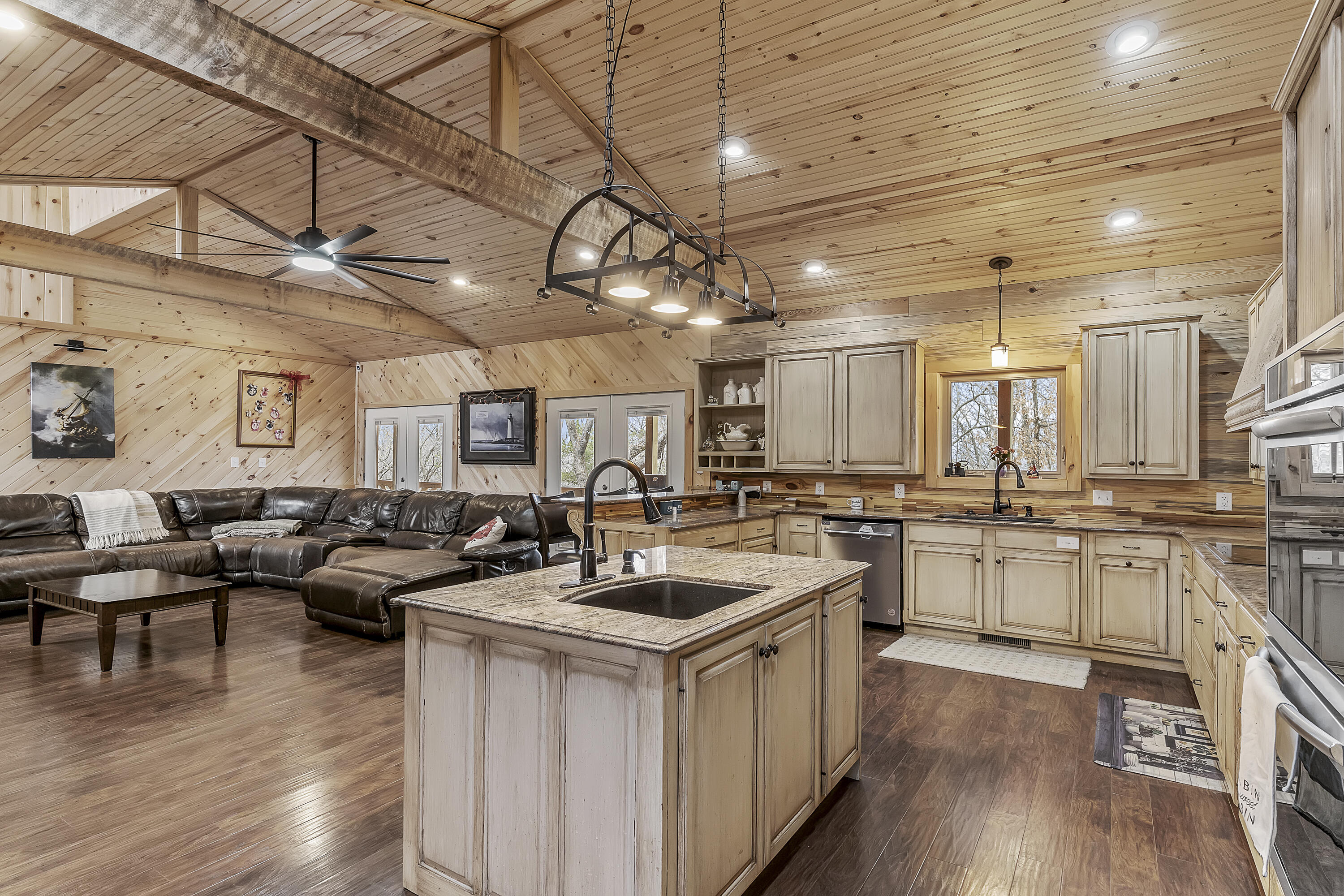 4978 South 11th Road Aldrich, MO 65601 - Photo 14 of 76 4978 S 11th -13