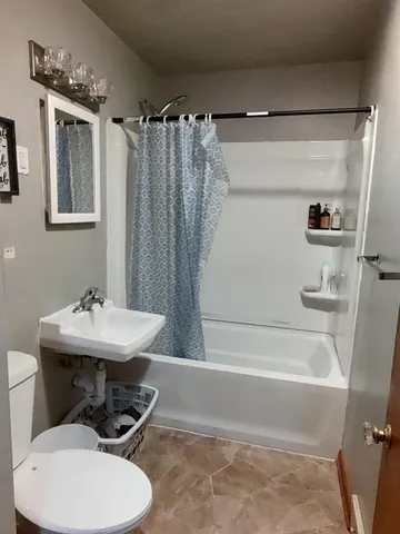 $175,000 | 2615 Brendenwood Road, Rockford, IL 61107