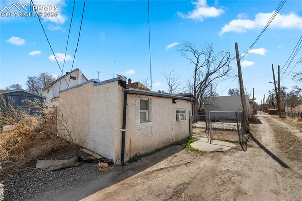 $198,000 | 1437 Cypress Street, Pueblo, CO 81004