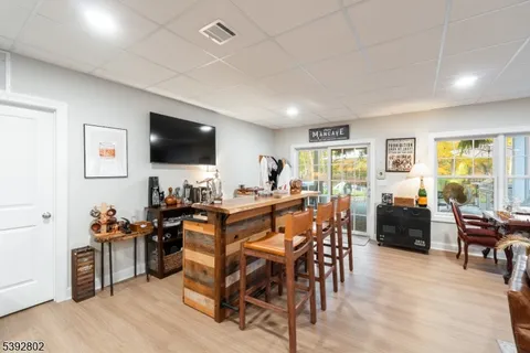 $1,595,000 | 9 Mary Farm Road, Denville, NJ 07834