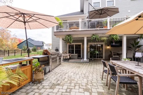 $1,595,000 | 9 Mary Farm Road, Denville, NJ 07834