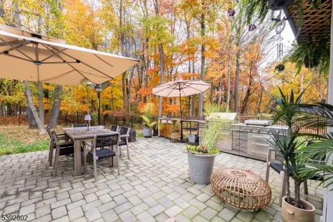 $1,595,000 | 9 Mary Farm Road, Denville, NJ 07834