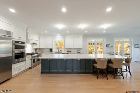 $1,595,000 | 9 Mary Farm Road, Denville, NJ 07834