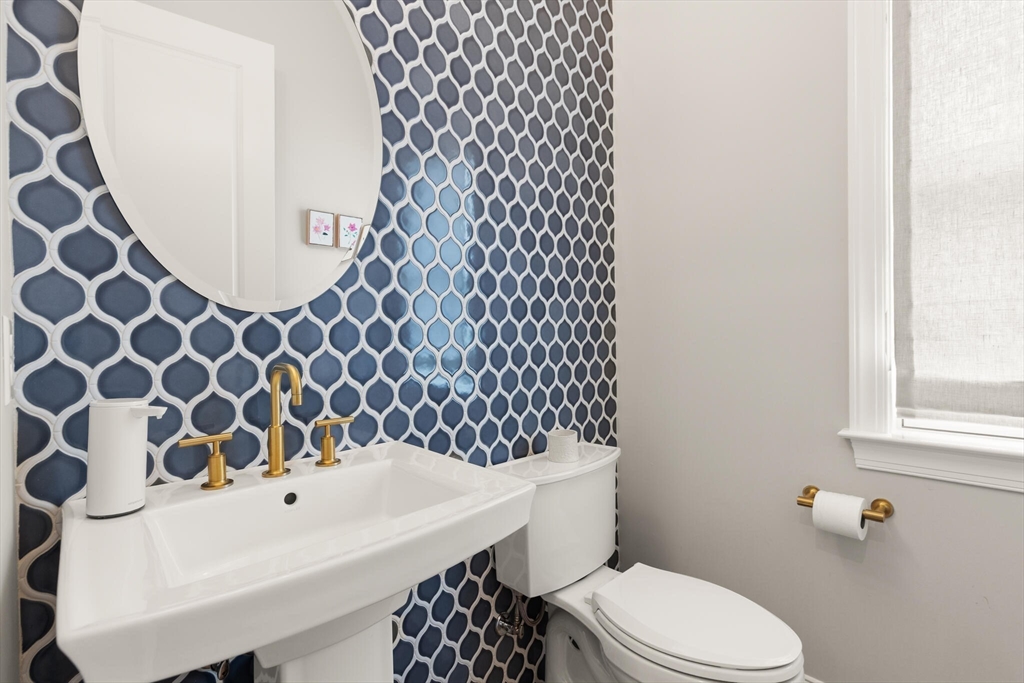 65 Foundry Lane Canton, MA 02021 - Photo 21 of 41