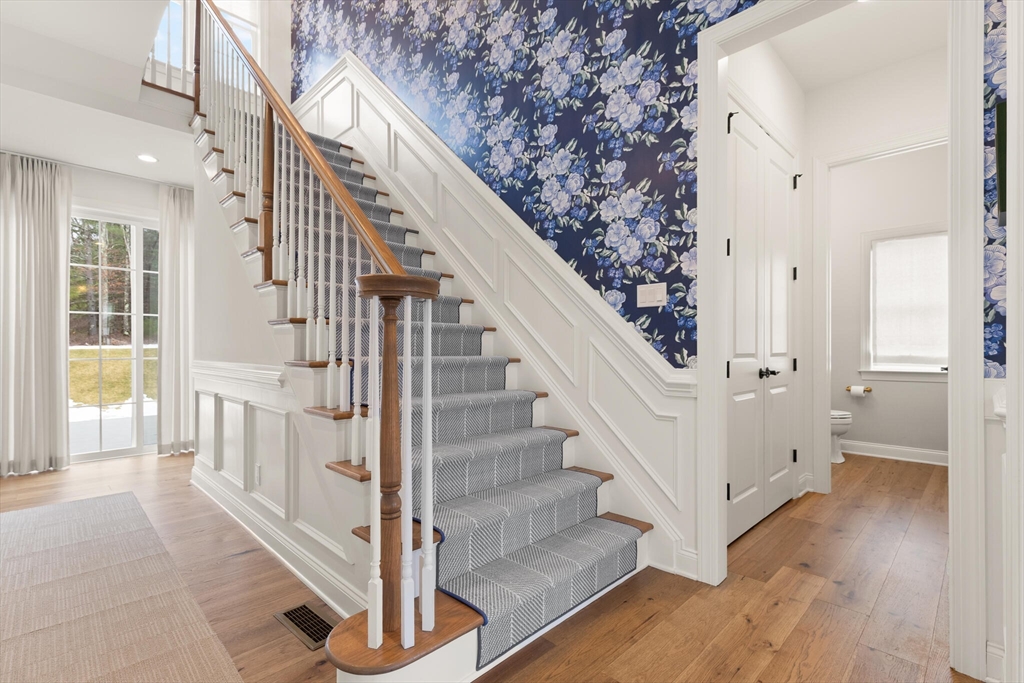 65 Foundry Lane Canton, MA 02021 - Photo 6 of 41