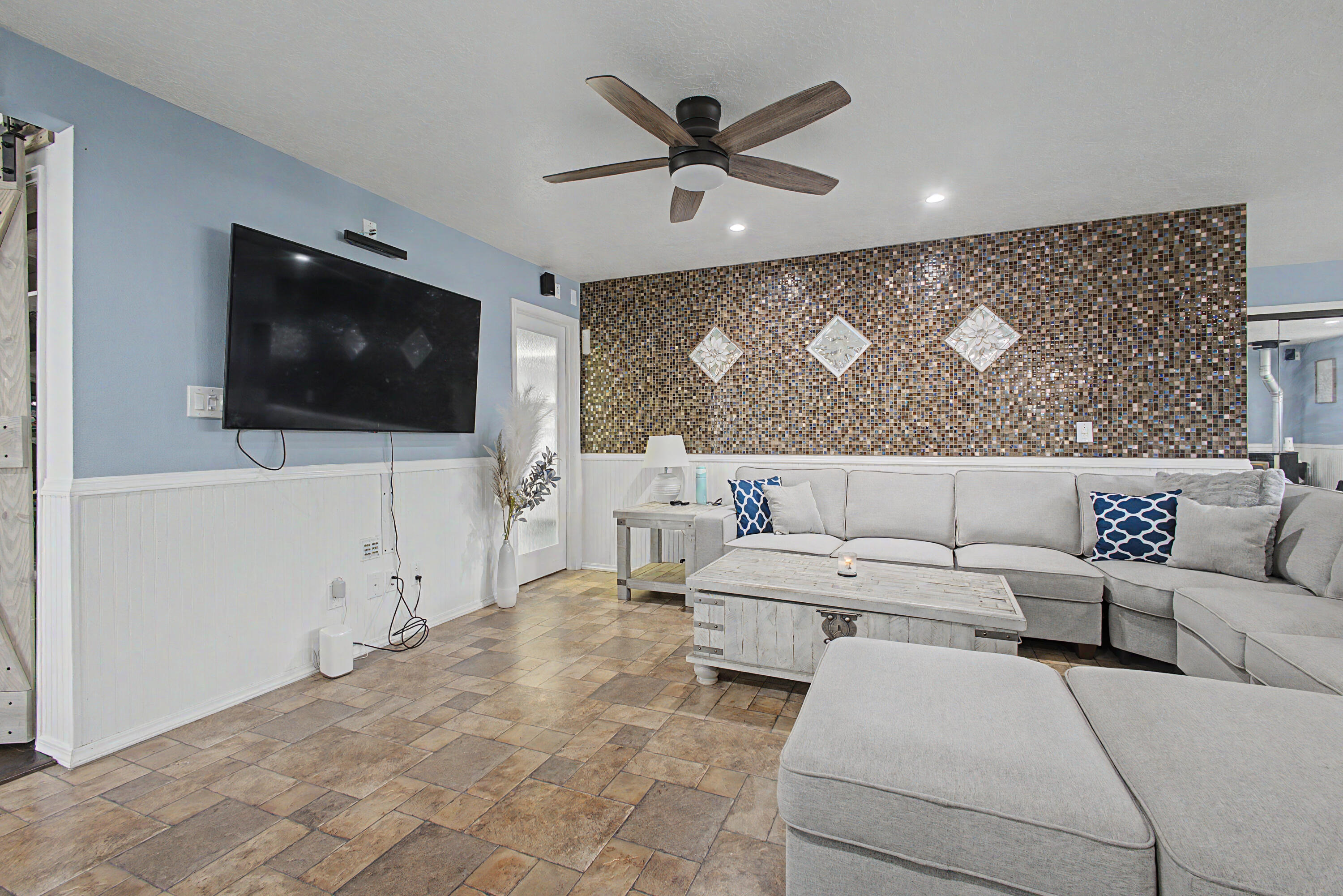 115 Ventura Road Belen, NM 87002 - Photo 4 of 34 Gallery Image 4