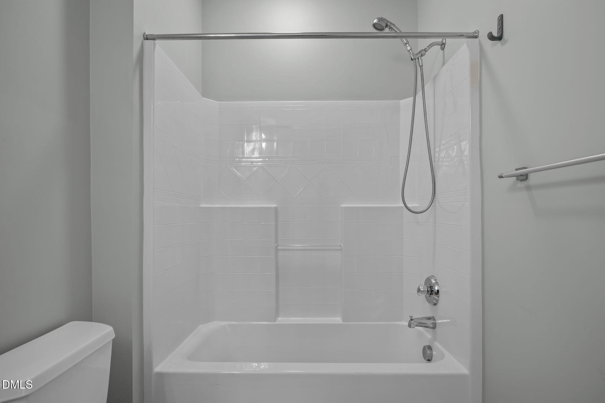 10410 Rosegate Court, Unit 201 Raleigh, NC 27617 - Photo 19 of 46 a bathroom with a shower and a bath tub