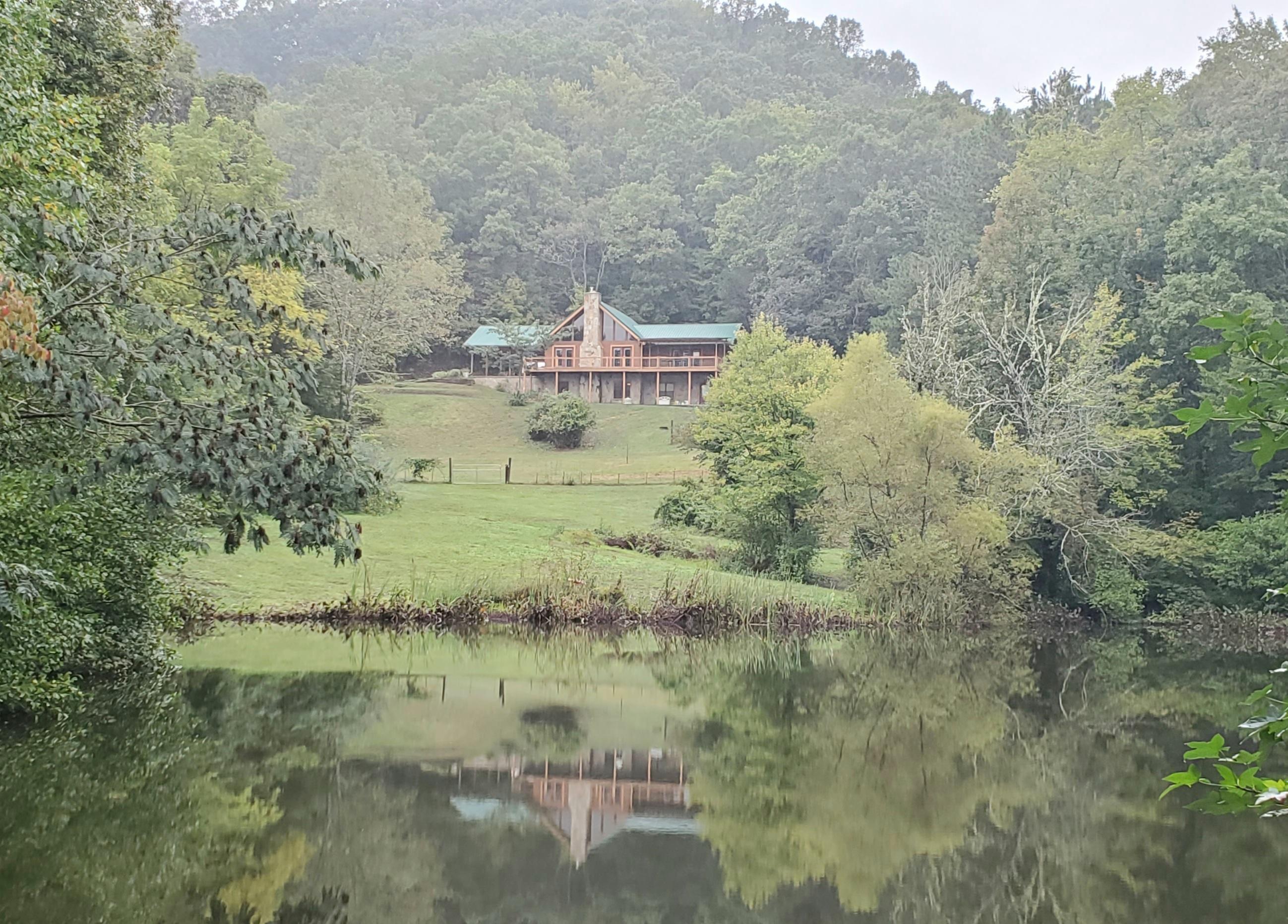 180 Windsong Road Clinton, TN 37716 - Photo 32 of 33 reflection3