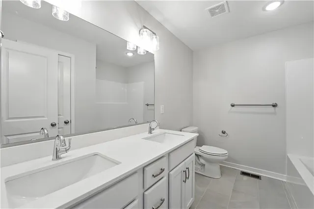 $411,400 | 4805 Southwest 6th Terrace, Blue Springs, MO 64014