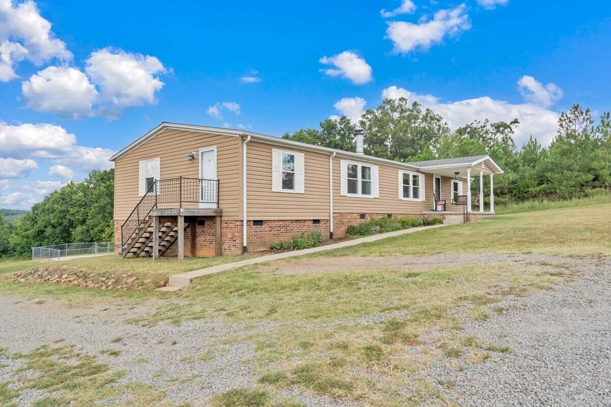 1145 Sugar Barbour Road Axton, VA 24054 - Photo 13 of 121 12