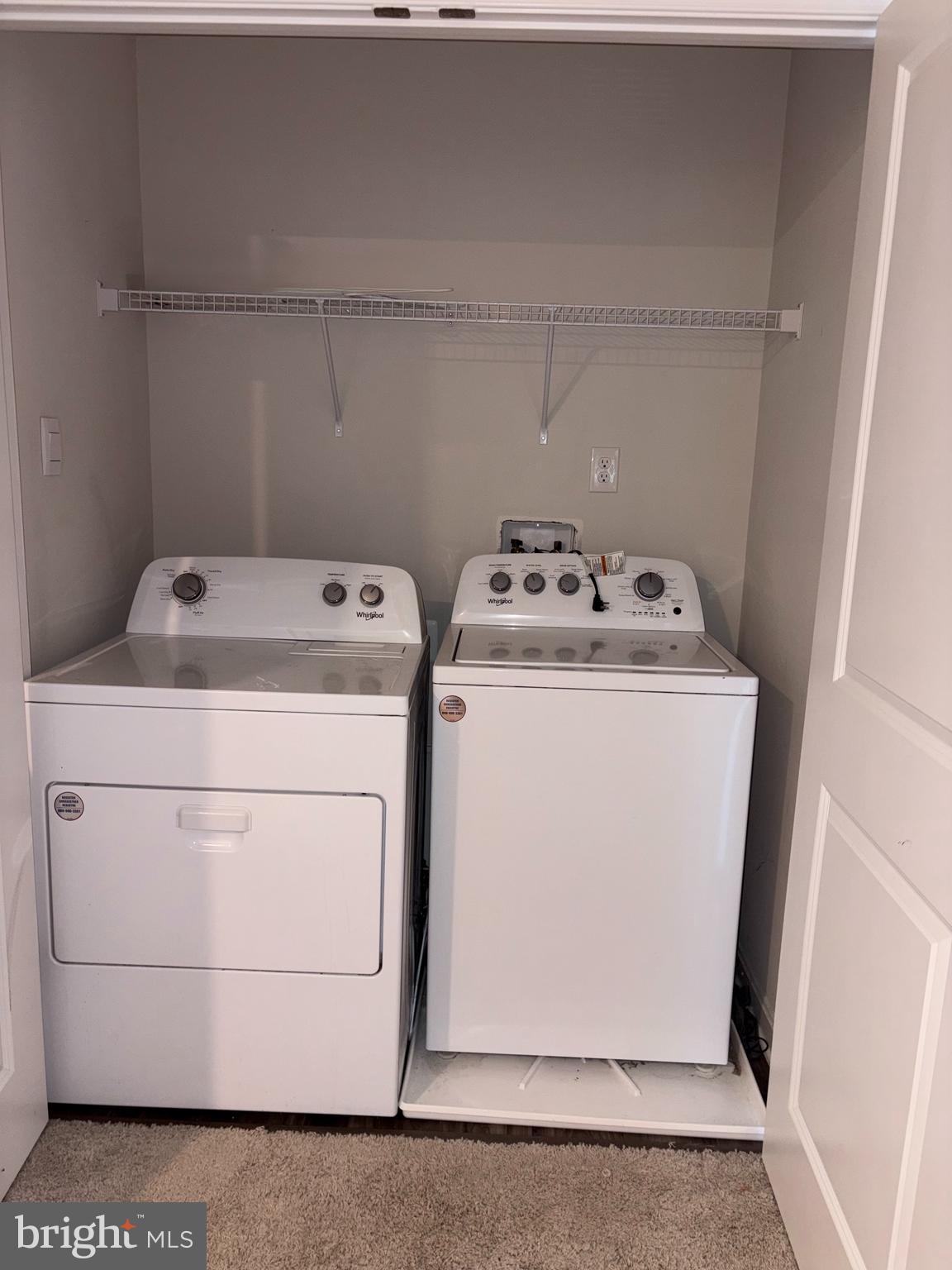 410 Maple Run Drive York, PA 17404 - Photo 19 of 19 a utility room with dryer and washer