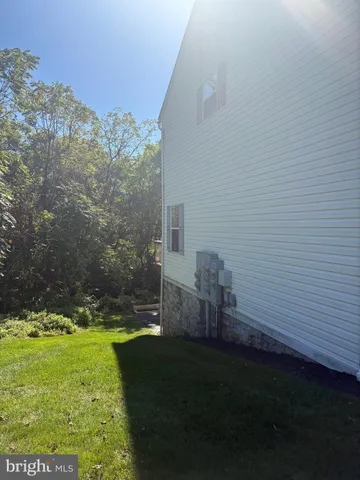 $2,375 | 410 Maple Run Drive, York, PA 17404