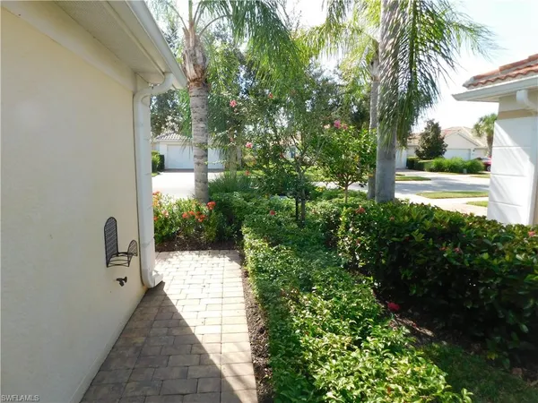 $2,950 | 28751 Xenon Way, Bonita Springs, FL 34135