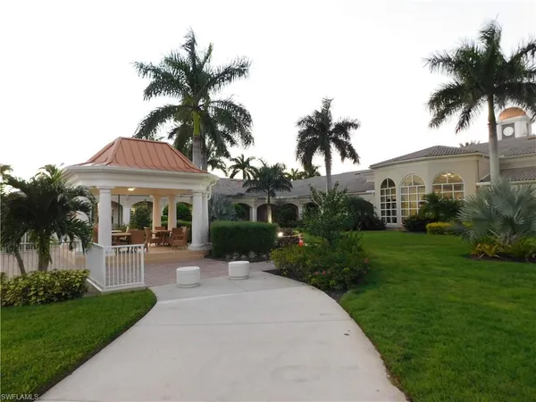 $2,950 | 28751 Xenon Way, Bonita Springs, FL 34135