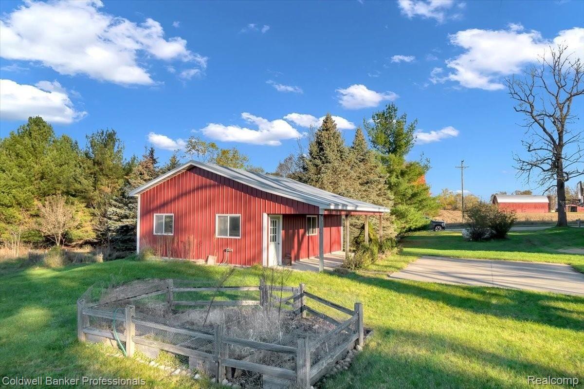 5557 Mt Morris Road Columbiaville, MI 48421 - Photo 13 of 40 09-DJI_0290.jpg