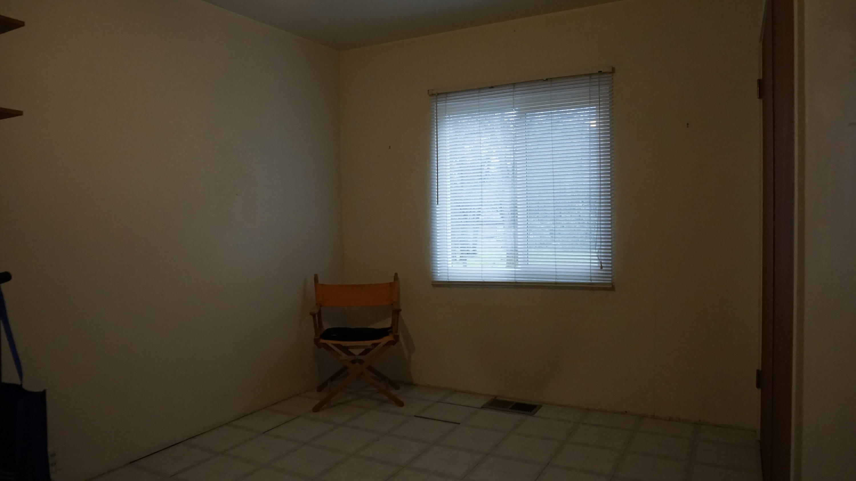 3083 Keswick Dam Road Redding, CA 96003 - Photo 11 of 19 a small room with a window