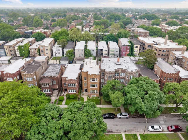 $349,900 | 8122 South Evans Avenue, Chicago, IL 60619