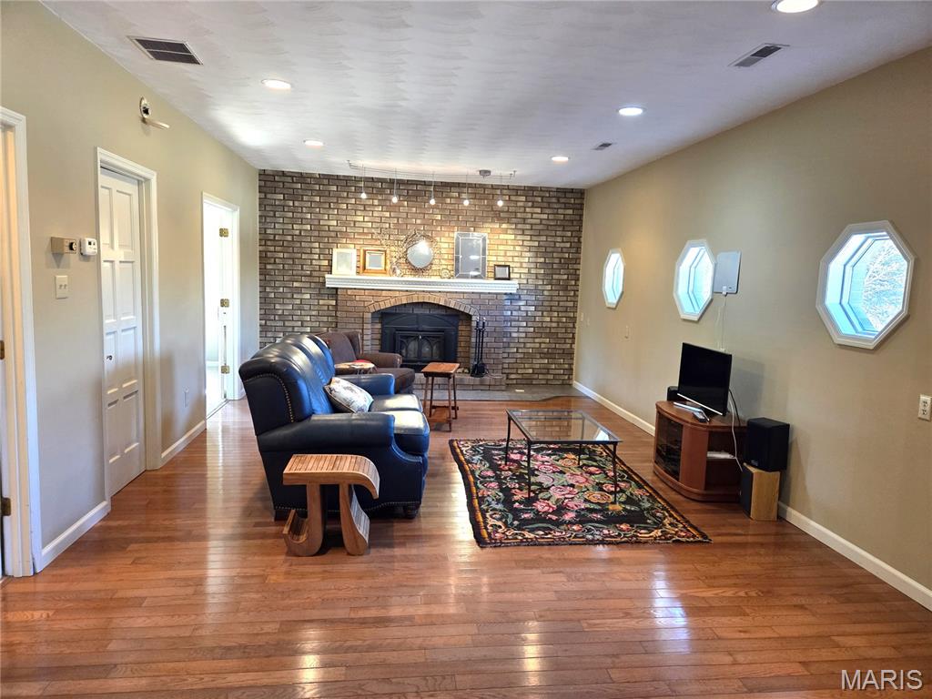 11074 Scorpion Road Festus, MO 63028 - Photo 4 of 40