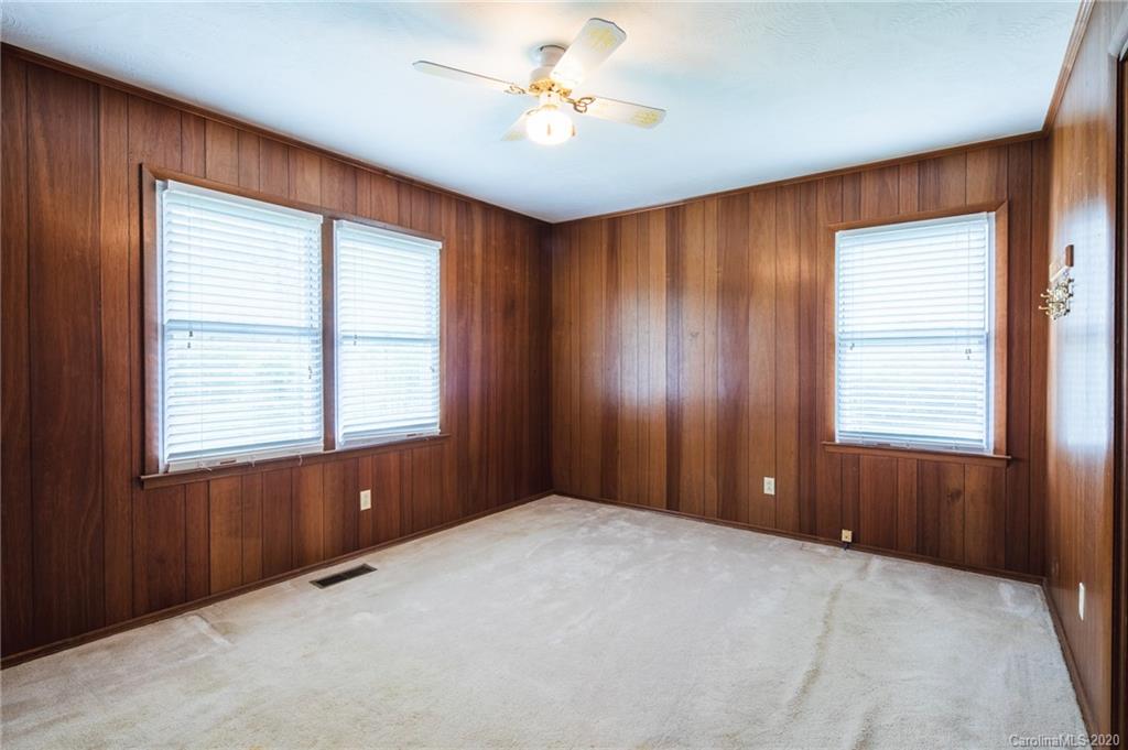 100 Looney Powell Road Rosman, NC 28772 - Photo 11 of 29 Gallery Image 11