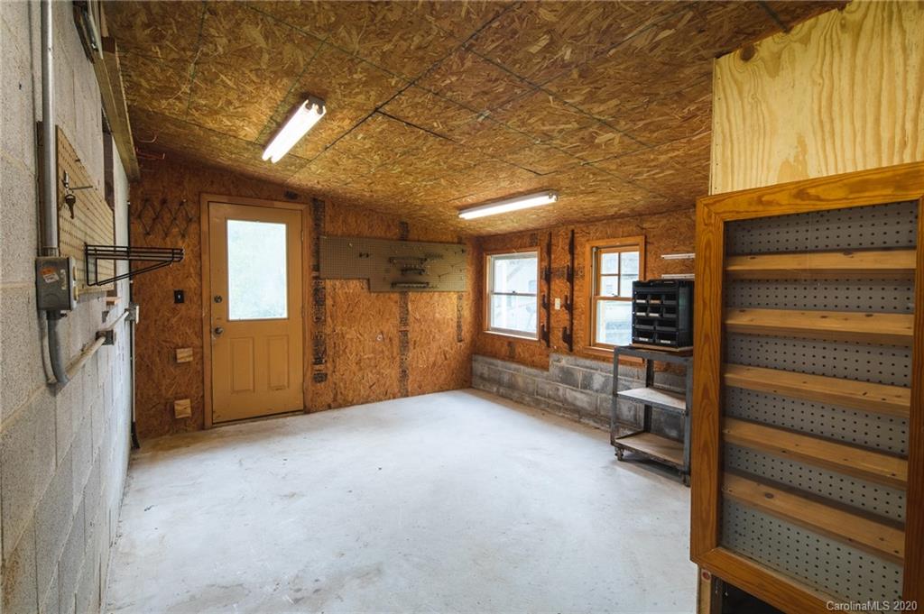 100 Looney Powell Road Rosman, NC 28772 - Photo 18 of 29 Gallery Image 18