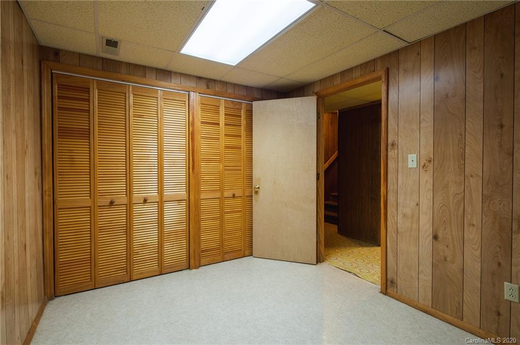 100 Looney Powell Road Rosman, NC 28772 - Photo 25 of 29 Gallery Image 25