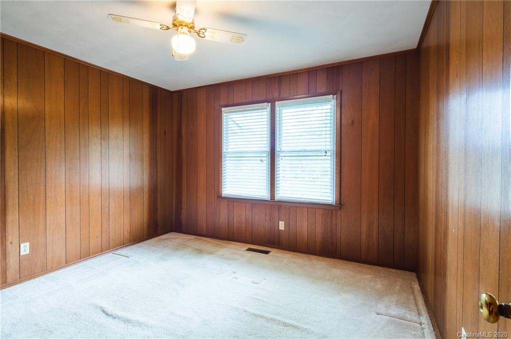 100 Looney Powell Road Rosman, NC 28772 - Photo 10 of 29 Gallery Image 10