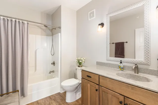 $382,000 | 101 St Olaf Avenue, Unit 407, Northfield, MN 55057