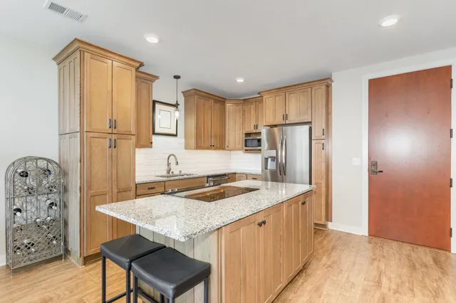 $382,000 | 101 St Olaf Avenue, Unit 407, Northfield, MN 55057