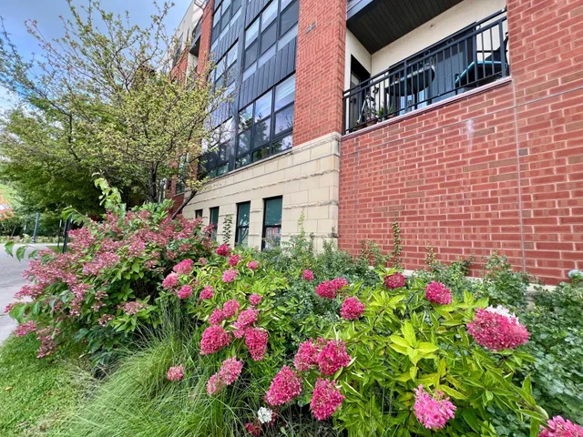 $382,000 | 101 St Olaf Avenue, Unit 407, Northfield, MN 55057