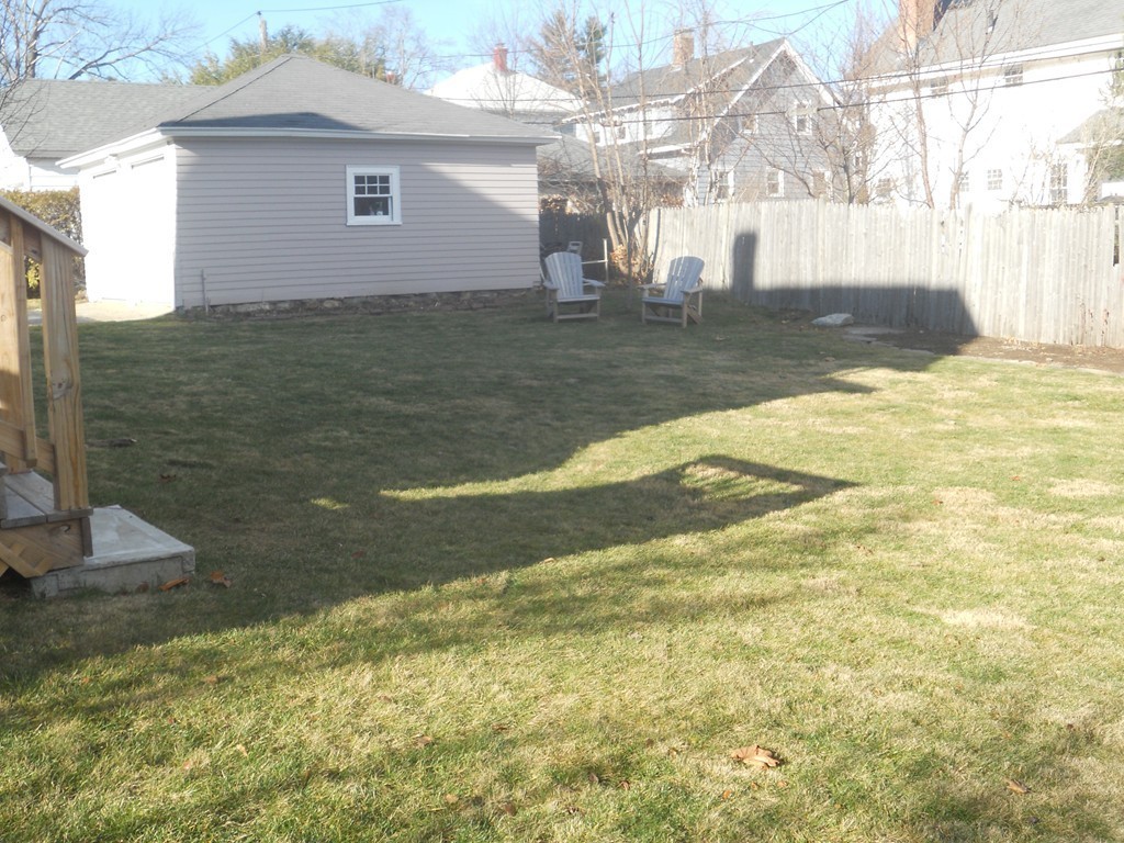 53 Monterey Road Worcester, MA 01606 - Photo 8 of 29