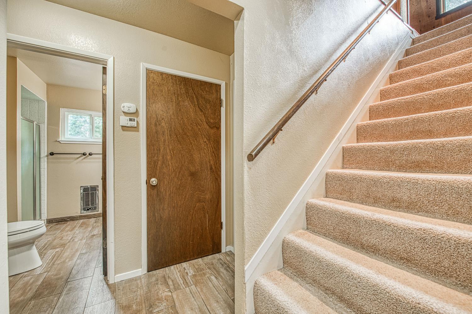 44261 Shaver Lake Road Shaver Lake, CA 93664 - Photo 23 of 46