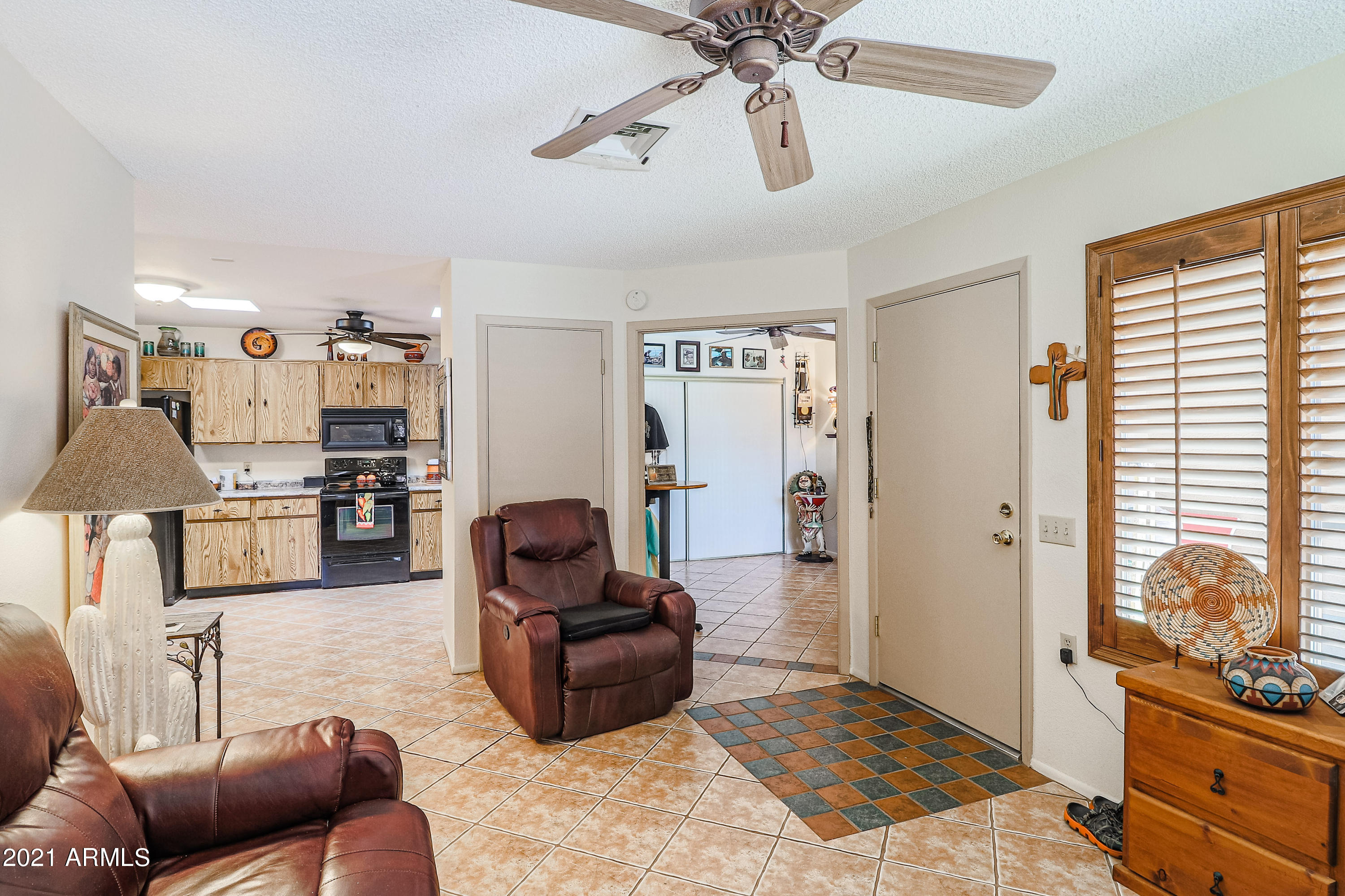 14300 West Bell Road, Unit 131 Surprise, AZ 85374 - Photo 10 of 20 Family Room