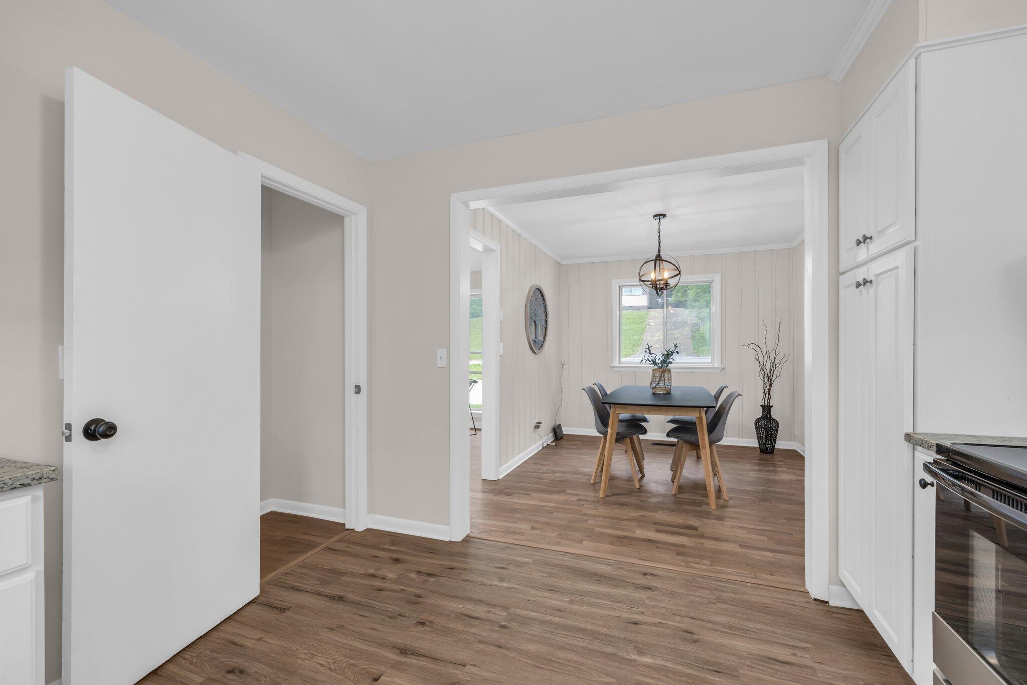 1345 North Concord Road Chattanooga, TN 37421 - Photo 8 of 28 Dining room