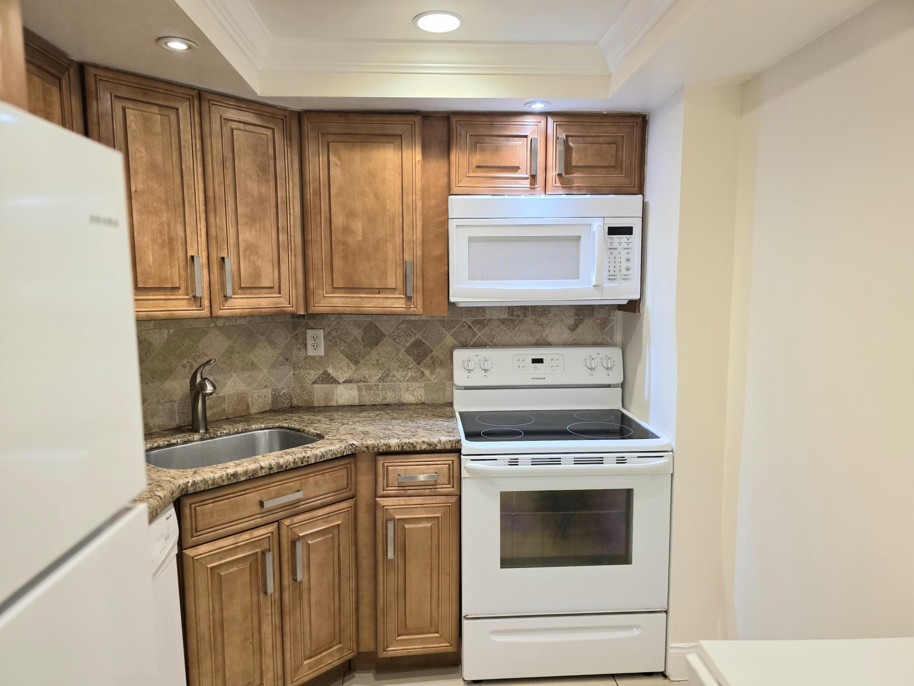 55 Southwest 2nd Avenue, Unit 3090 Boca Raton, FL 33432 - Photo 12 of 28 12