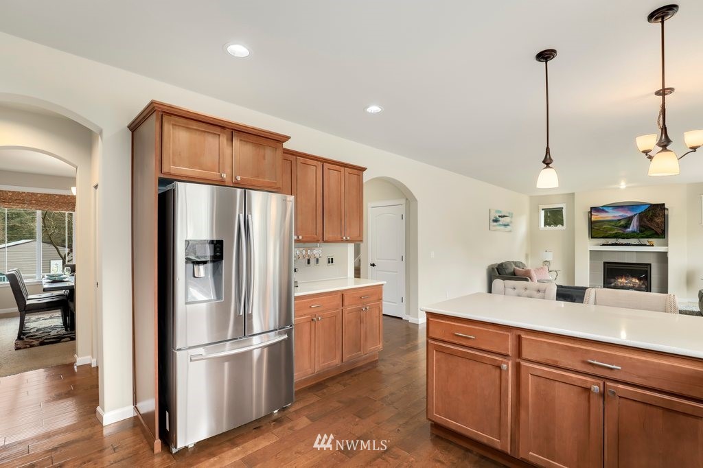 4501 Meridian Road Northeast Lacey, WA 98516 - Photo 11 of 37 Gallery Image 11