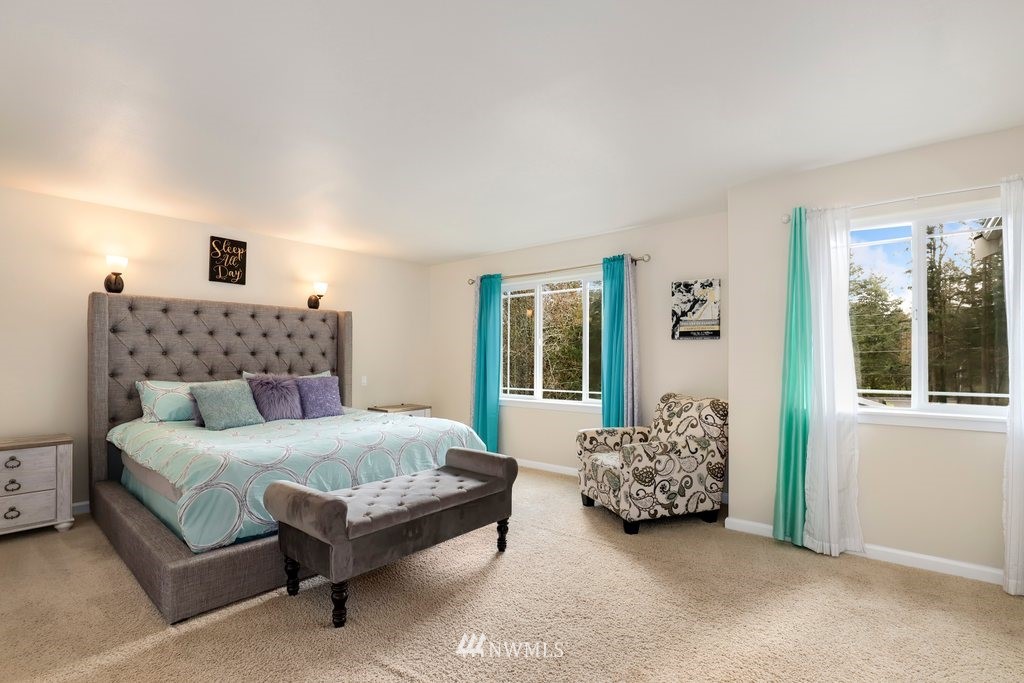 4501 Meridian Road Northeast Lacey, WA 98516 - Photo 19 of 37 Gallery Image 19