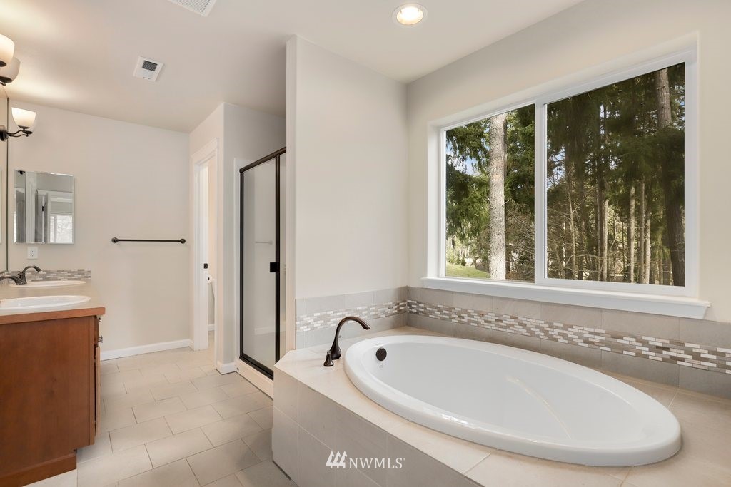 4501 Meridian Road Northeast Lacey, WA 98516 - Photo 22 of 37 Gallery Image 22
