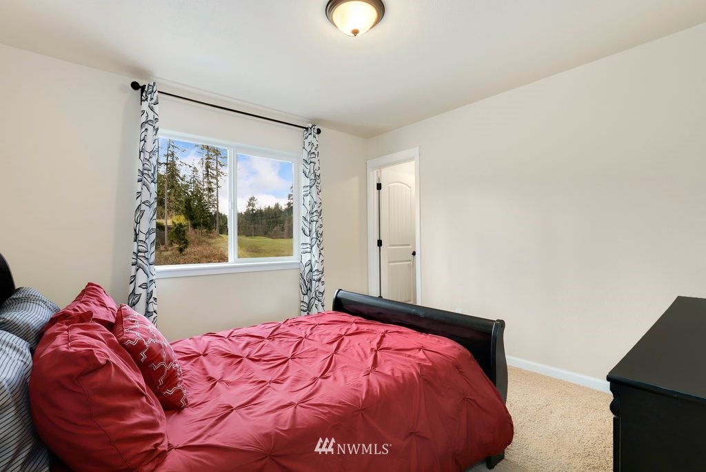 4501 Meridian Road Northeast Lacey, WA 98516 - Photo 26 of 37 Gallery Image 26